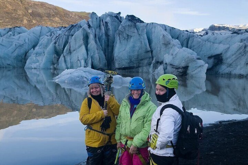 Iconic Glacier Hike on Sólheimajökull 