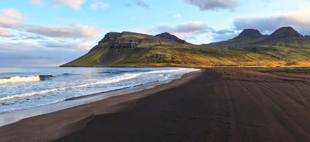 From Eskifjörður: Vöðlavík Black Beach Private Tour