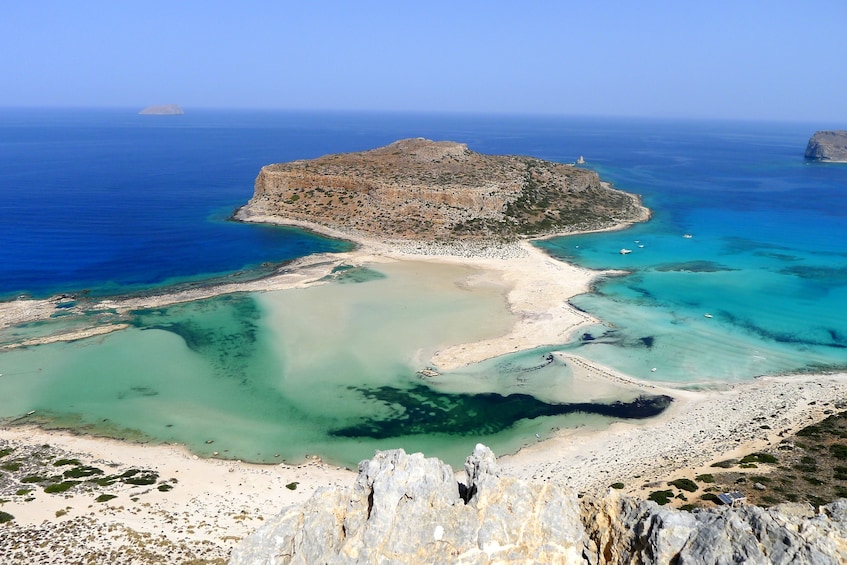 Gramvousa and Balos lagoon with transfer and lunch