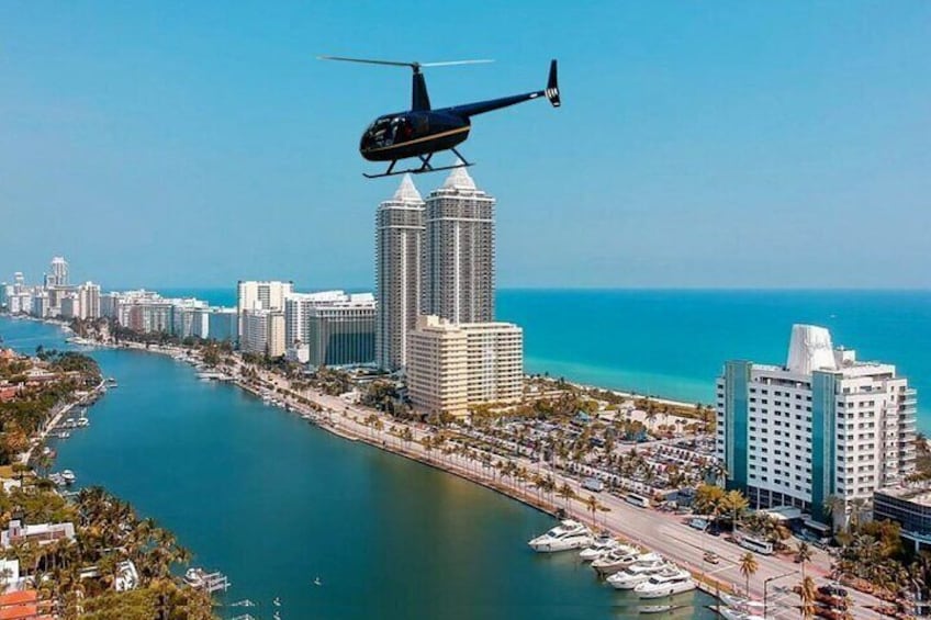 French Helicopter Tour of Miami