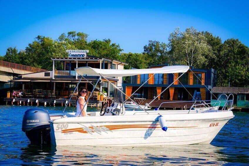 1 Hour Boat Trip Experience in Adabojana