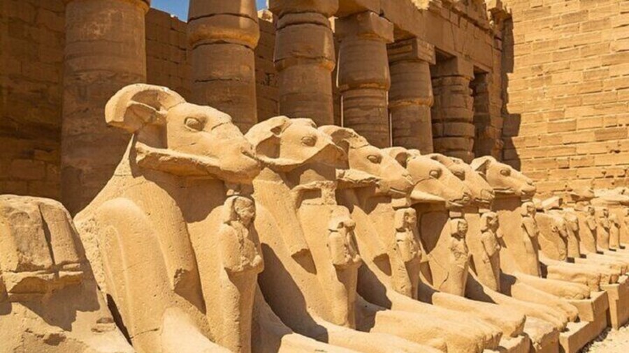 Luxor Valley of the Queens Hatshepsut & Karnak Temples - Hurghada