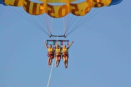 Sharm El Sheikh Parasailing Tour met hoteltransfer