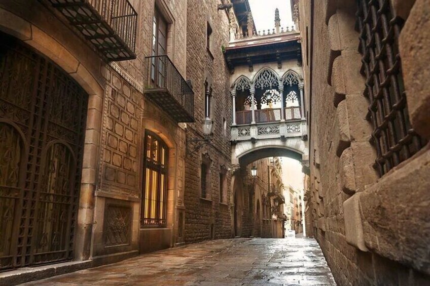 Private Healthy Food Experience and Walking Tour in Barcelona