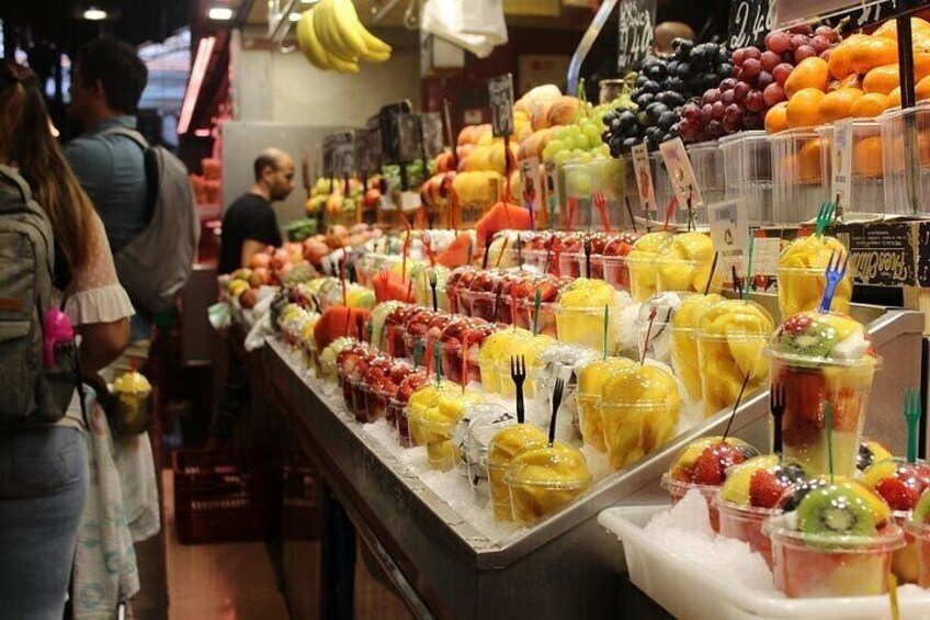 Private Healthy Food Experience and Walking Tour in Barcelona