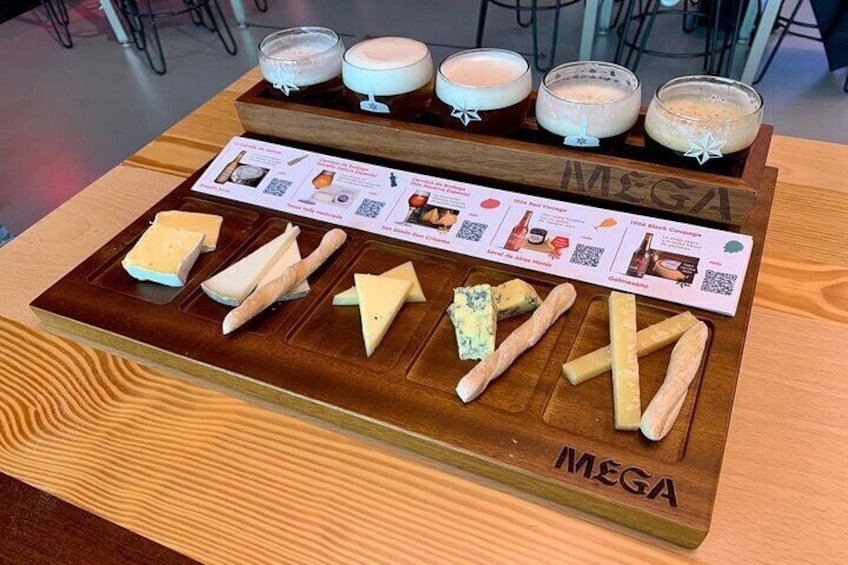 Guided Visit to the Estrella Galicia Museum with Cheese Pairing