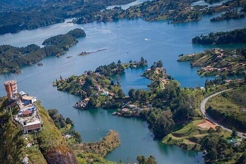Full Day Guatape Tour Piedra del Peñol with Breakfast and Lunch
