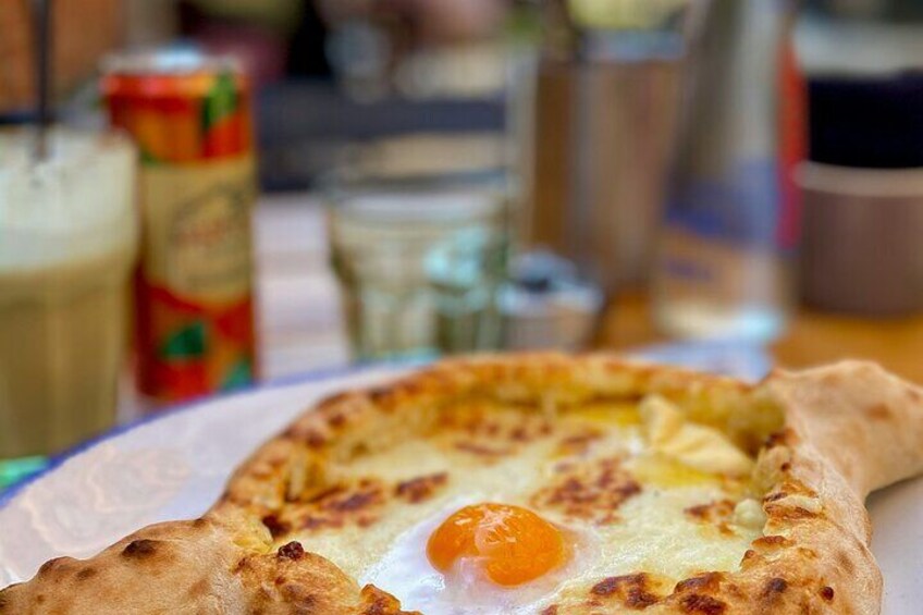 Adjarian Khachapuri