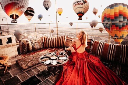 Breakfast with Balloons and Sunrise View at Terrace in Cappadocia