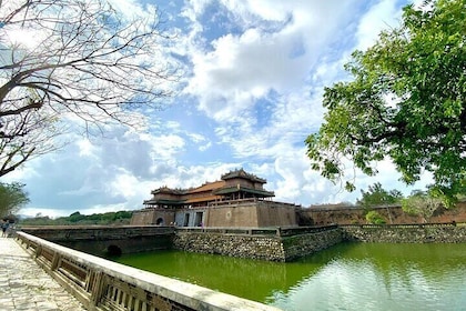 6 Hours All Inclusive Hue Green Biking Group Tour