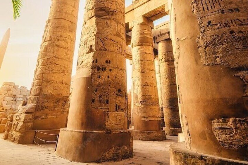 4Days Aswan to Luxor Nile Cruise with Balloon ride and Abu Simbel