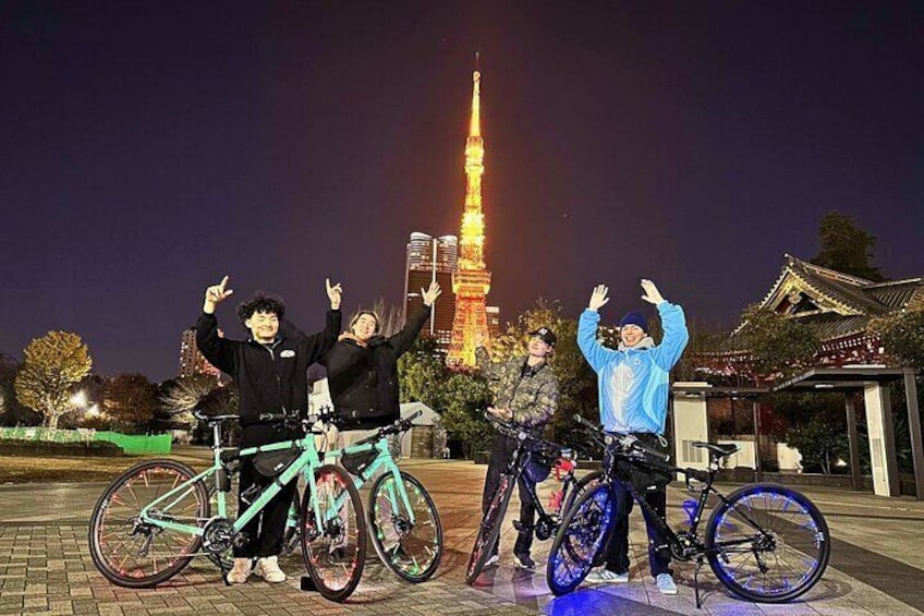 Tokyo 2 Hour Neon Bike Tour of the City's Hidden Gems