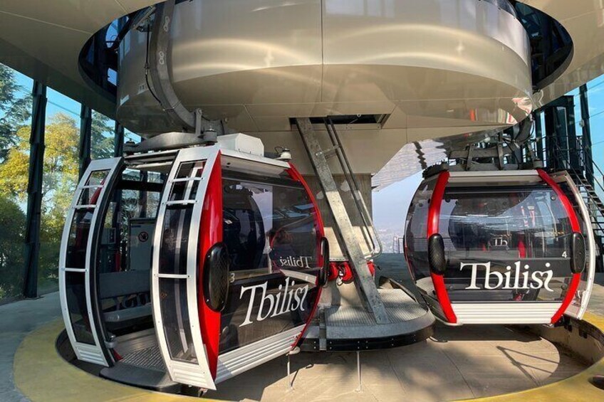 New Cable Car Mtatsminda with Three Lagidze Lemonade Tasting
