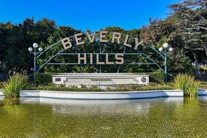 Beverly Hills on Foot Self Guided Audio Tour