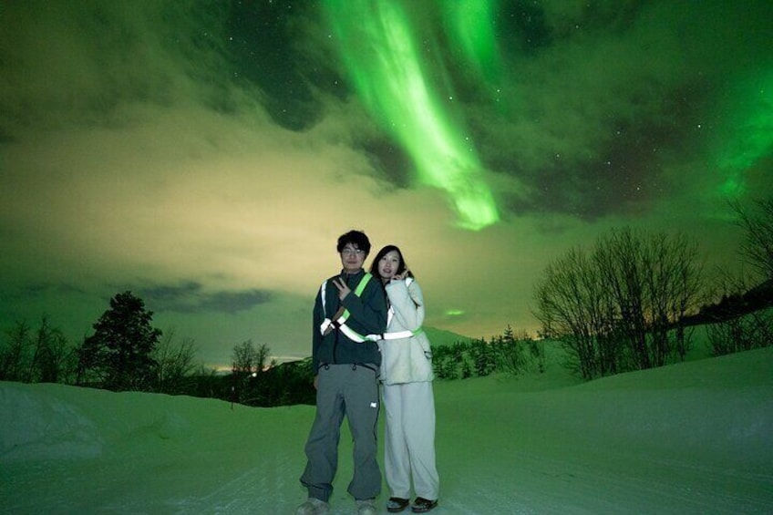 Northern Lights Tour with Local Guide and Photos