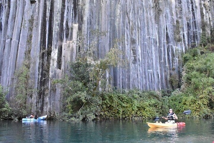 Kayak Petrohue River Viguerias from 2 to 6 people