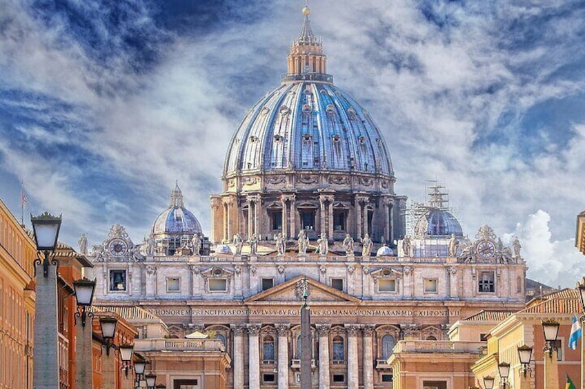 St. Peter's Basilica and Underground Papal Tombs Guided Tour