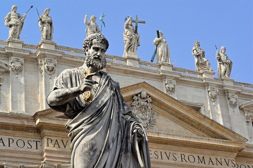St. Peter's Basilica and Underground Papal Tombs Guided Tour