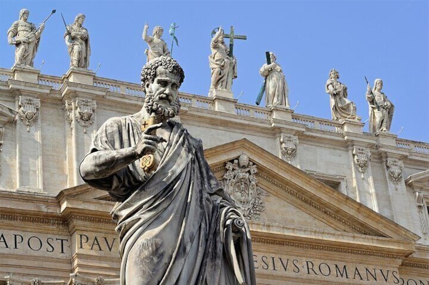 St. Peter's Basilica and Underground Papal Tombs Guided Tour