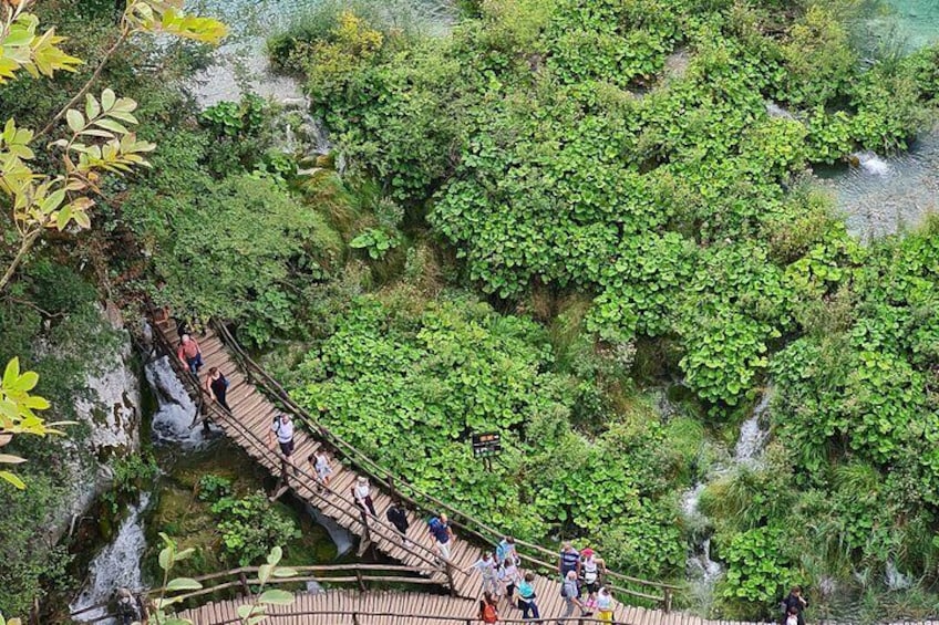 Rastoke and Plitvice Lakes Guided Day Tour