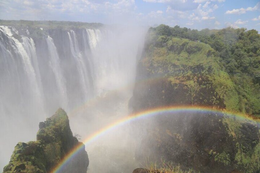 Victoria Falls Private Tour with Lunch and Helicopter Flight