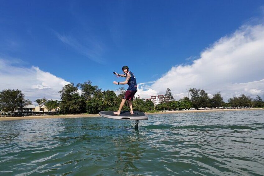 Private Guided E-Foil Experience in Tanjung Aru Beach