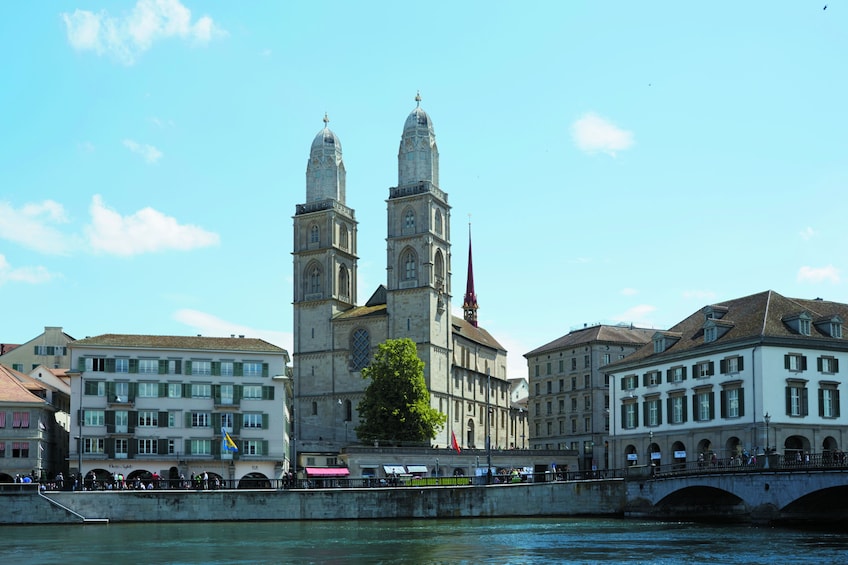 Zurich City Tour with Lake Cruise