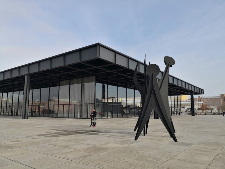 Berlin: Neue Nationalgalerie Ticket & In-App Audio City Tour