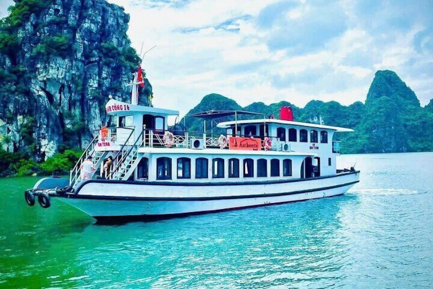  Ha Noi Ha Long Bay Full Day Service with Lunch