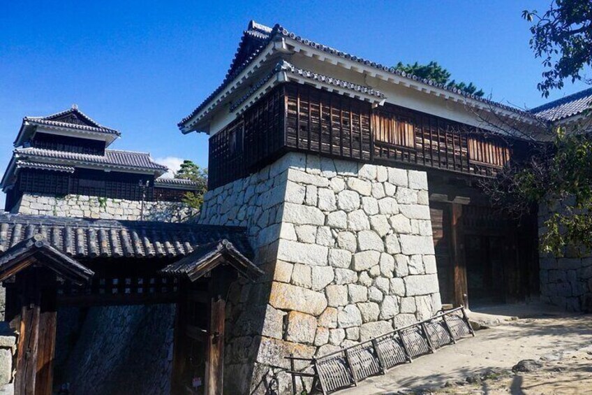 Audio Guided Tour in Matsuyama Castle 