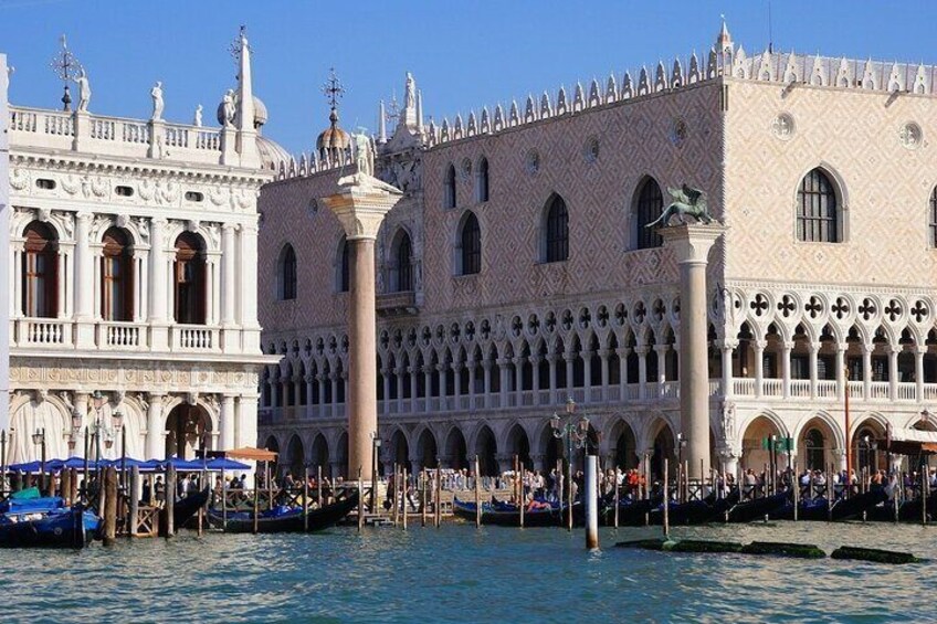 Venice: Doge's Palace and St. Mark's Guided Tour with Entry