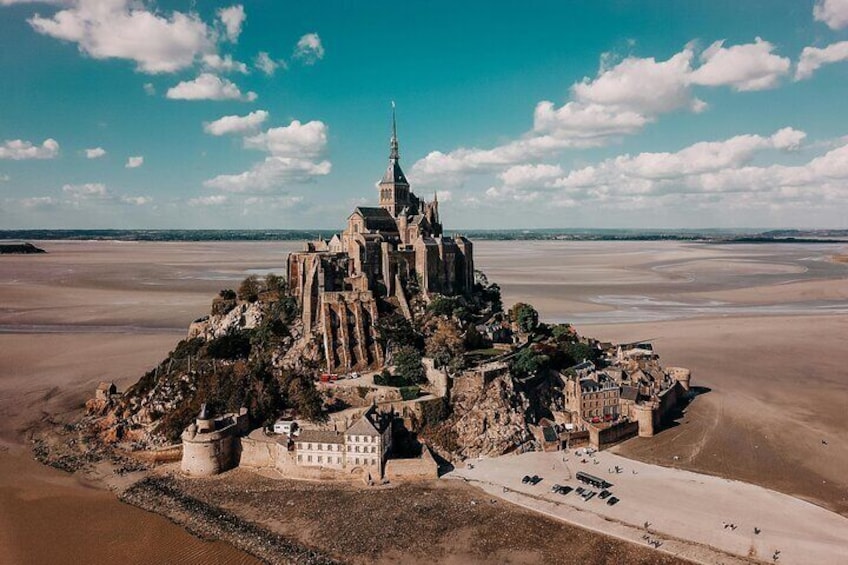 All-day Mont Saint-Michel at your leisure, from Paris (1-7 pax)