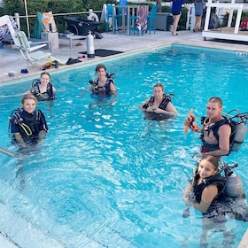 Southpoint Divers: 1-Day Discover Scuba Diving Course