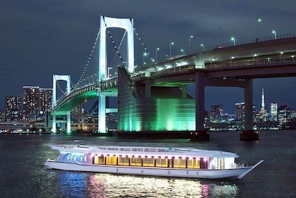 Tokyo: Yakatabune Christmas Dinner Cruise with Souvenirs