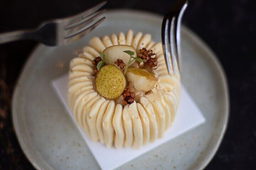 Bakeries and Pastries Food Tour in le Marais