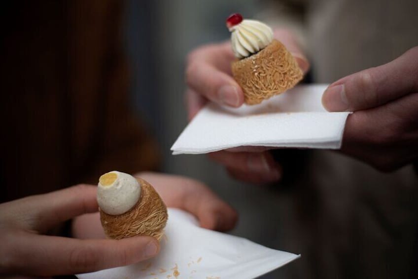Bakeries and Pastries Food Tour in le Marais