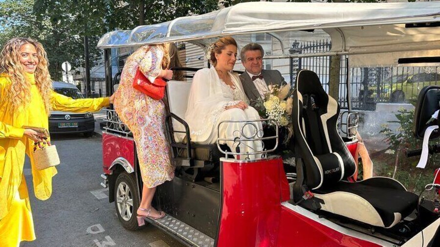 Highlights of Paris in Private Eco Tuk Tuk tours