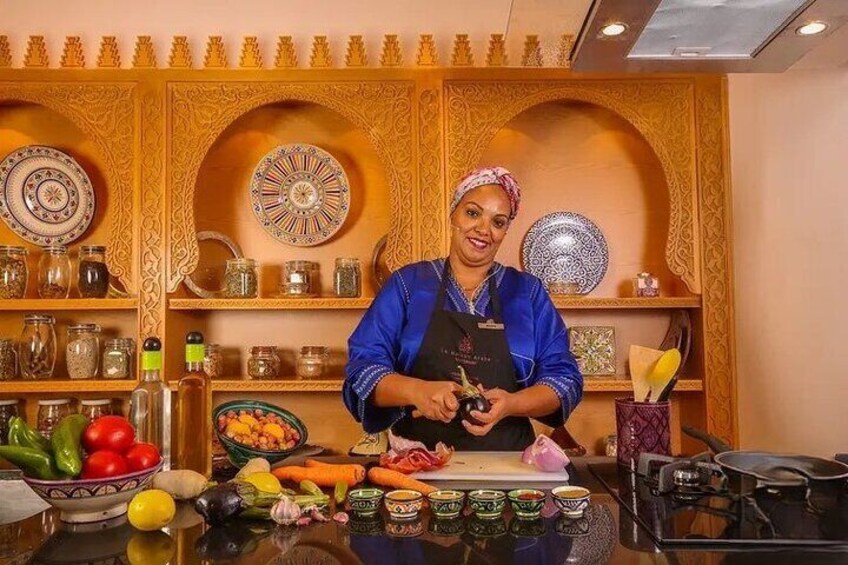 Traditional Moroccan Cooking Class, Lunch & Transfer - Marrakesh