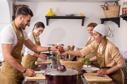 Traditional Moroccan Cooking Class, Lunch & Transfer - Marrakesh