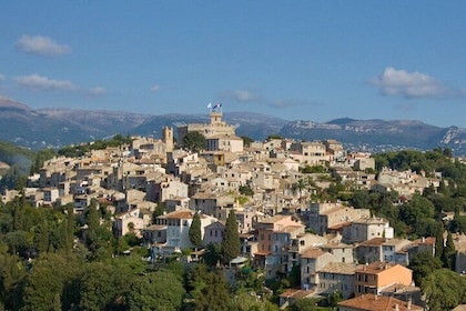 French Culture Tour in 3 Iconic Perched Villages from Antibes