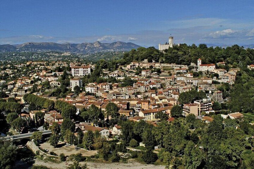 French Culture Tour in 3 Iconic Perched Villages from Antibes