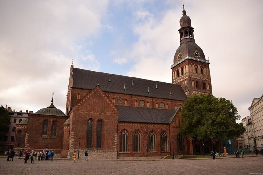 Riga Old Town Highlights Self Guided Walking Tour