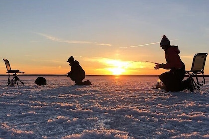 Private Tour Ice Fishing Experience from Rovaniemi