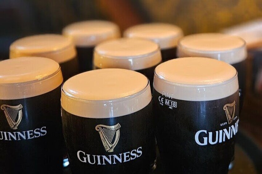 Dublin in a Day with Guinness Whiskey and Iconic Pubs