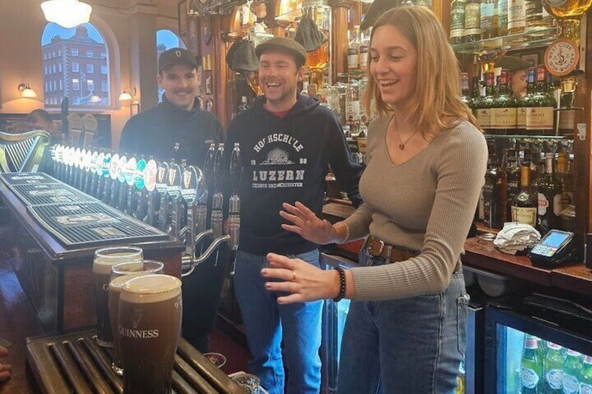 Dublin in a Day with Guinness Whiskey and Iconic Pubs