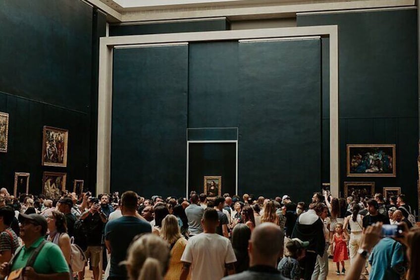 Discover Louvre Secrets with Mona Lisa Pass