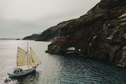 Sailing Experience from Oia