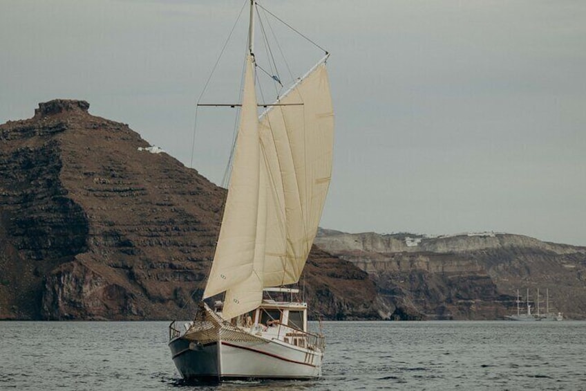 Sailing Experience from Oia