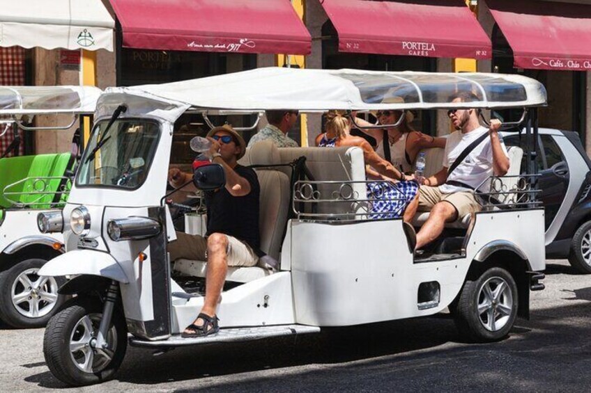 Rome City Sightseeing Golf Cart or Tuk Tuk Tour