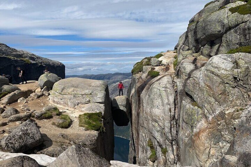Stavanger Kjerag Hike with Guide and Transportation